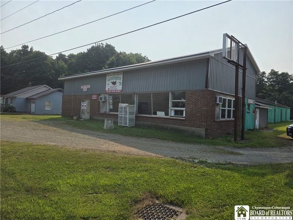 7031 E Route 20 , Westfield, NY 14787