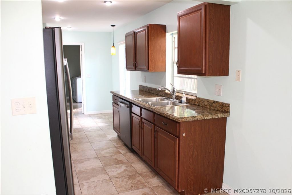 2108 SE Harrison Street, Stuart, FL 34997 Photo