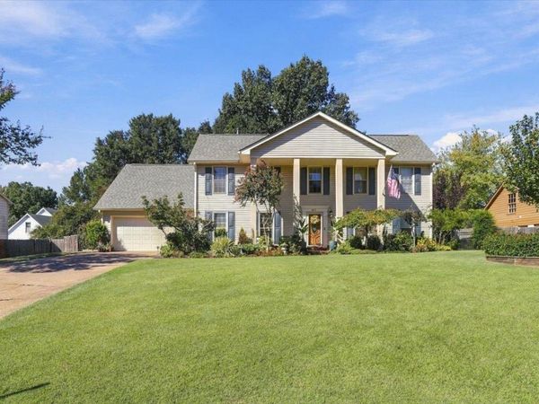 873 OAK WOOD LN, Collierville, TN 38017