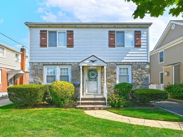 2527 Yorktown Street , Oceanside, NY 11572