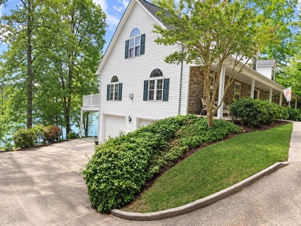1089 Big Creek Rd, LaFollette, TN 37766