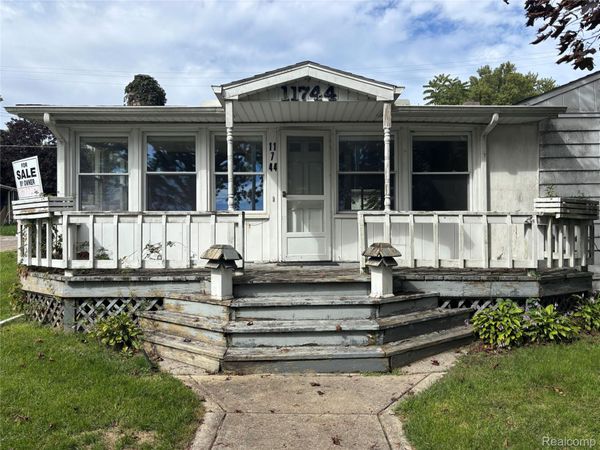 11744 Kenton Drive , Green Oak Township, Mi 48189