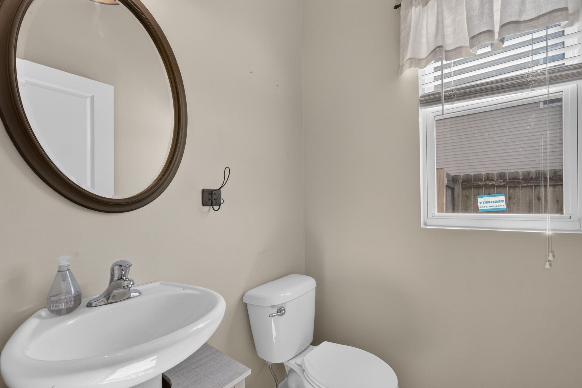 225 Donatella Drive Photo 22