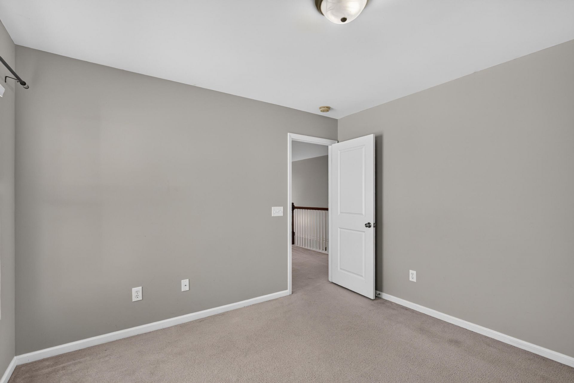 225 Donatella Drive Photo 30