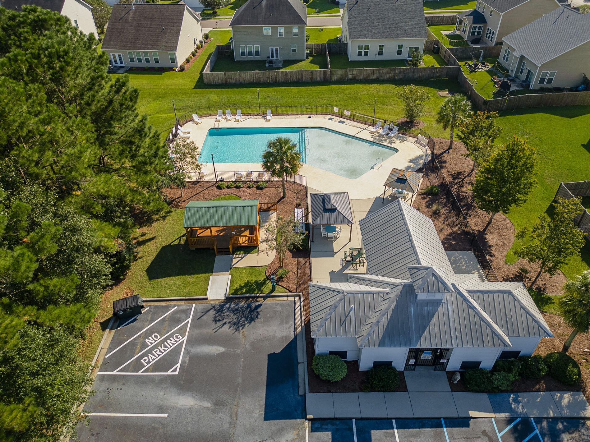 225 Donatella Drive Photo 36