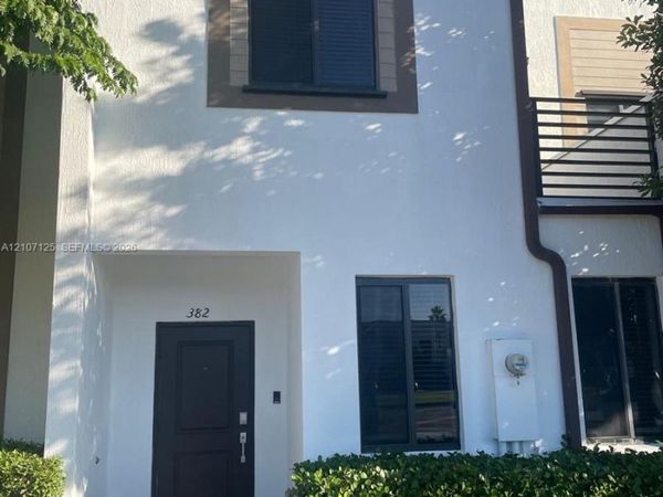 382 NE 208th Ter , Unit 382, Miami, FL 33179