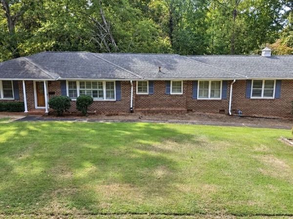 338 Ellen Street, Hartwell, GA 30643