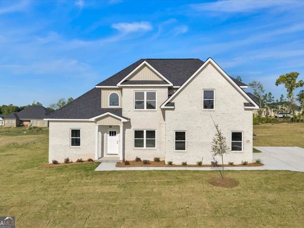 438 Burlington Drive, Lizella, GA 31052