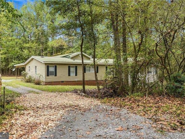 355 Isbell Road SE, Silver Creek, GA 30173