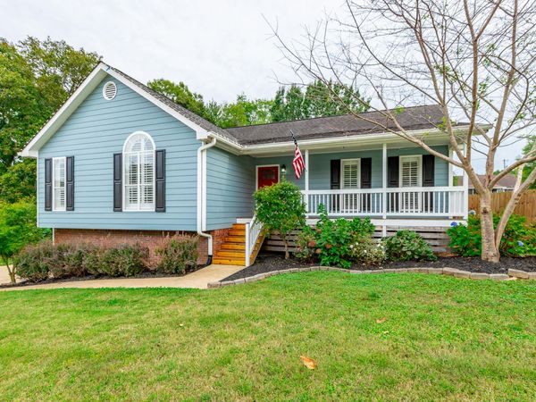622 Ashbrook Drive, Hixson, TN 37343