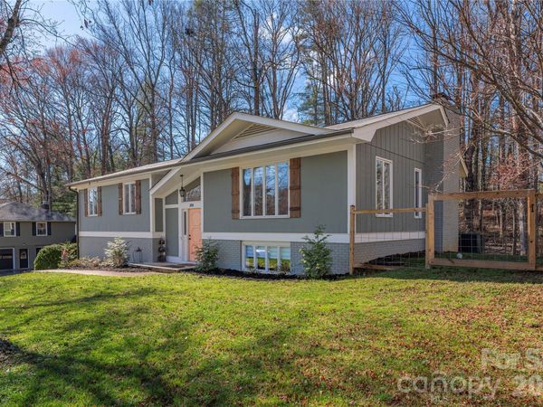 330 Woody Lane , Asheville, NC 28804