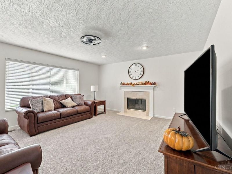 6868 Hummingbird Drive, Deerfield Township, OH 45040 Photo 10