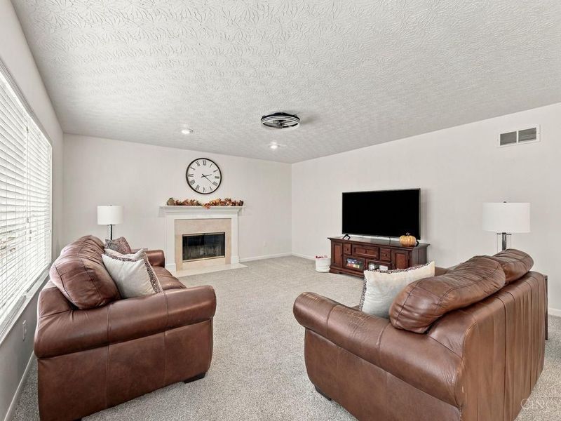 6868 Hummingbird Drive, Deerfield Township, OH 45040 Photo 9