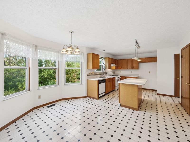 533 Quail Hollow Drive N, Marysville, OH 43040 Photo 15