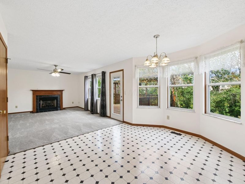 533 Quail Hollow Drive N, Marysville, OH 43040 Photo 17