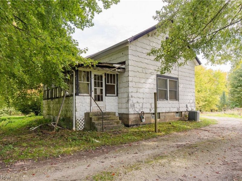 4280 Sandy Lake Road, Ravenna, OH 44266 Photo 1