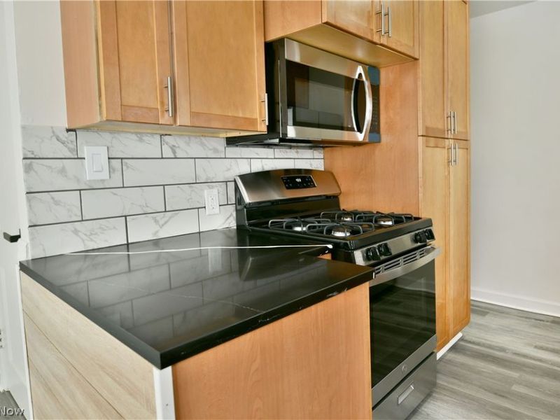 207 State Road NW, Warren, OH 44483 Photo 10