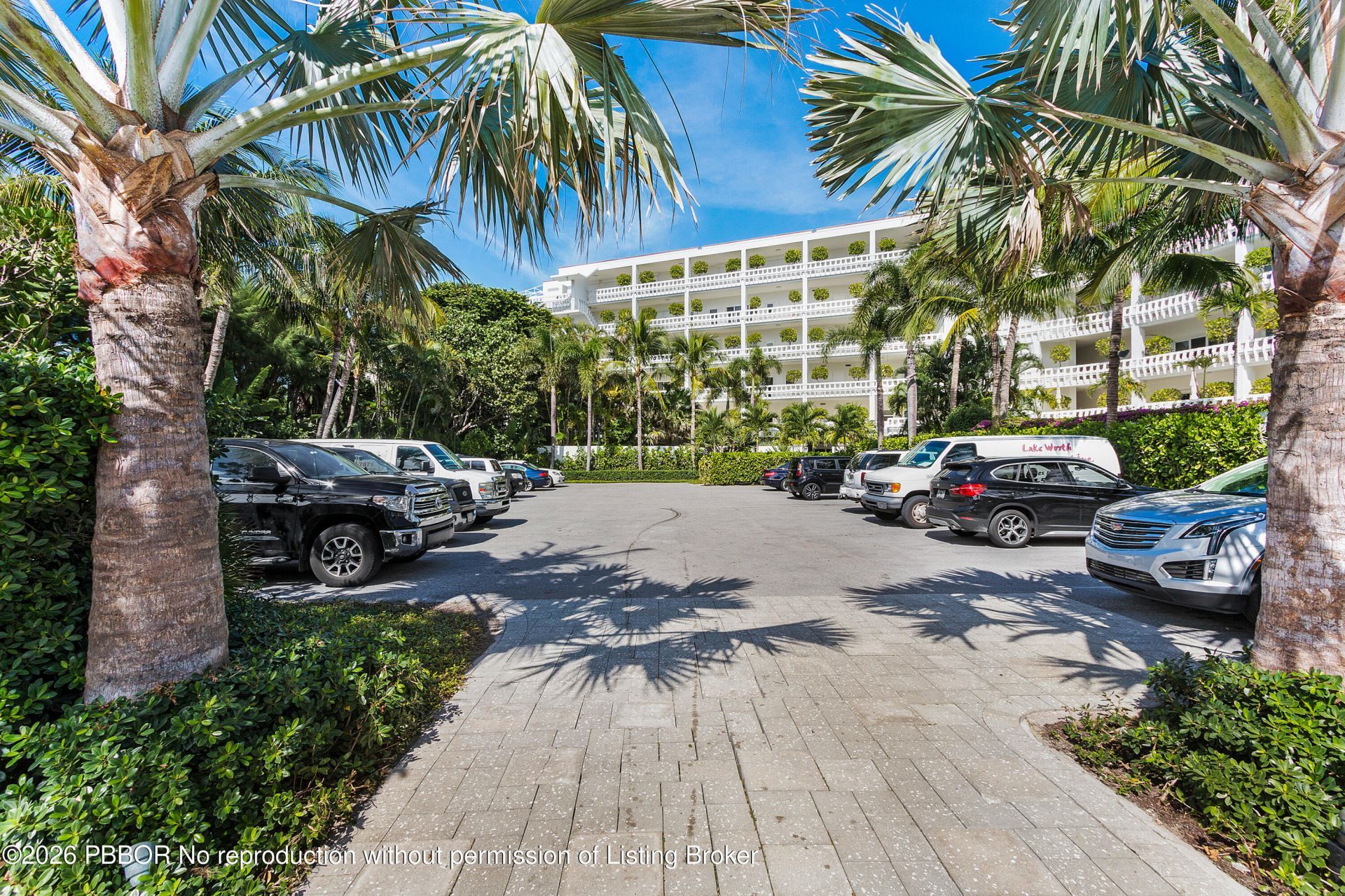 300 S Ocean Boulevard, Unit 2D, Palm Beach, FL 33480 Photo