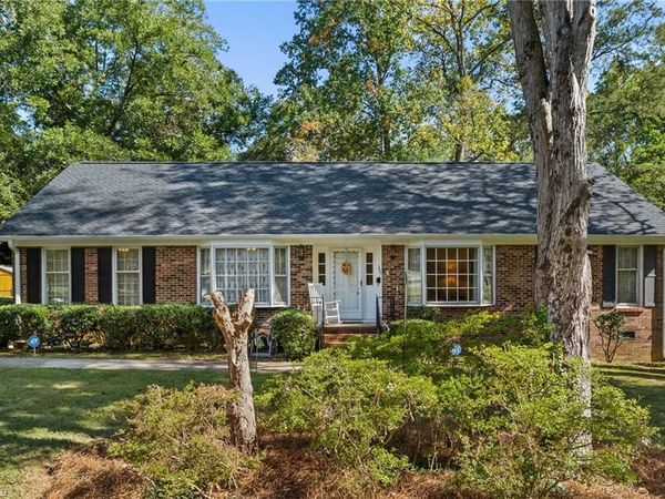 1620 Lazy Lane , High Point, NC 27265