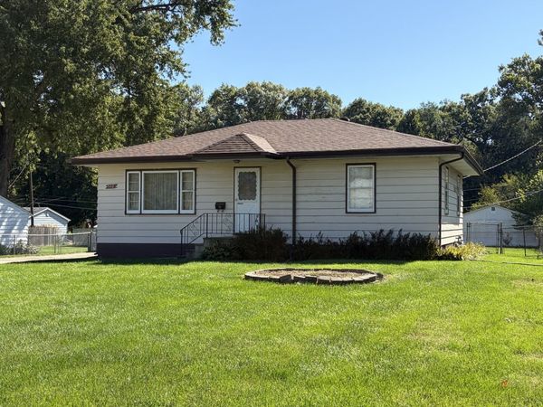 546 Oaklawn Avenue , East Moline, IL 61244