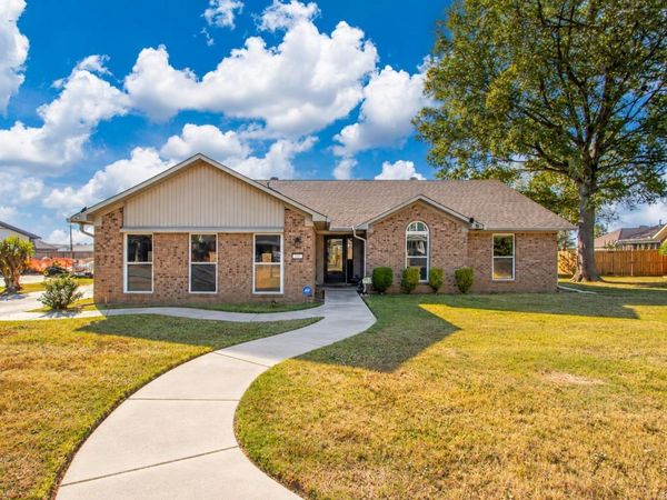 27 Sunset Loop, Lonoke, AR 72086