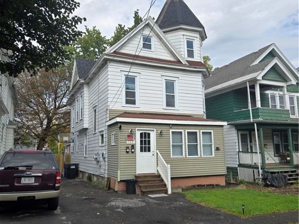 122 Whittier Avenue , Syracuse, NY 13204