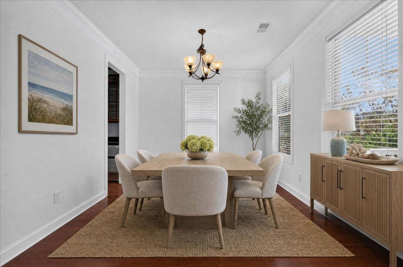 129 Gaslight Boulevard Photo 21