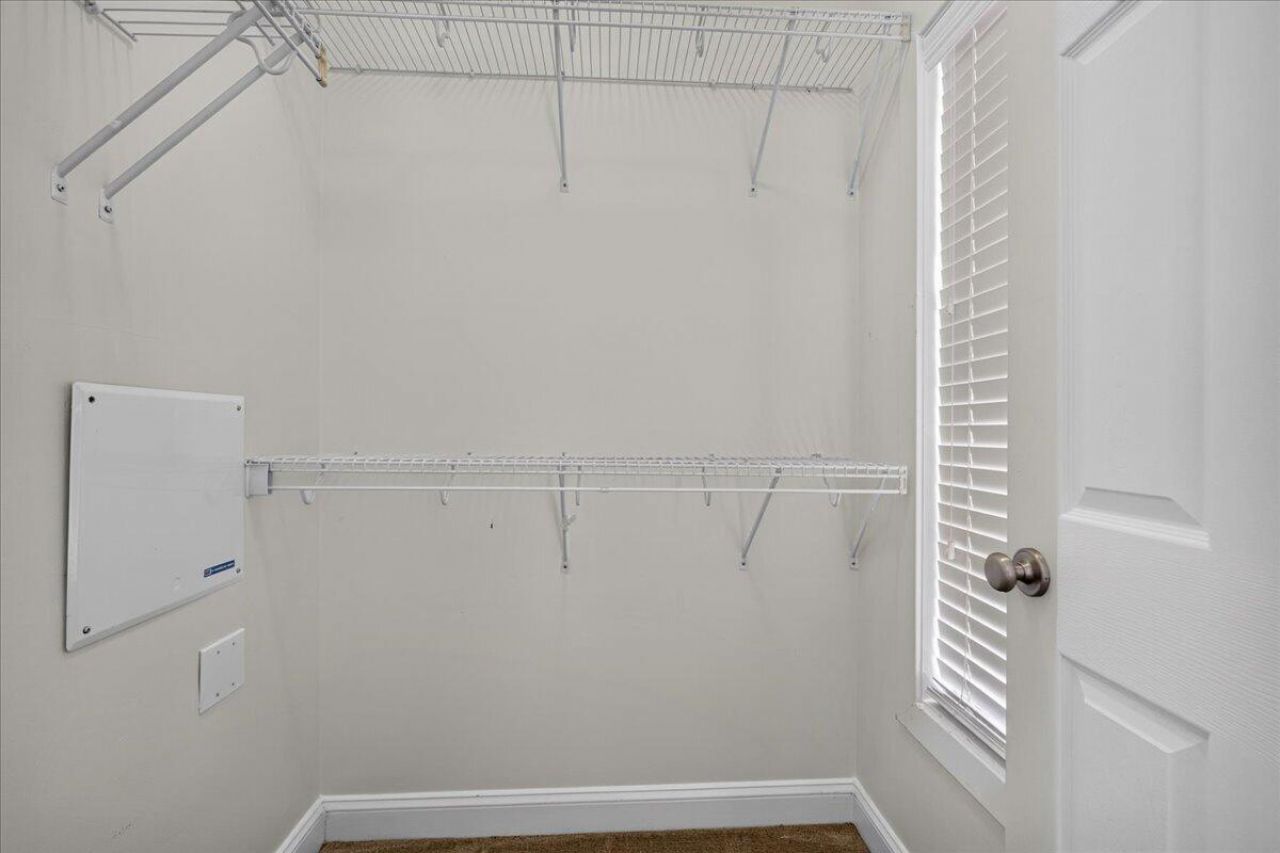 129 Gaslight Boulevard Photo 54
