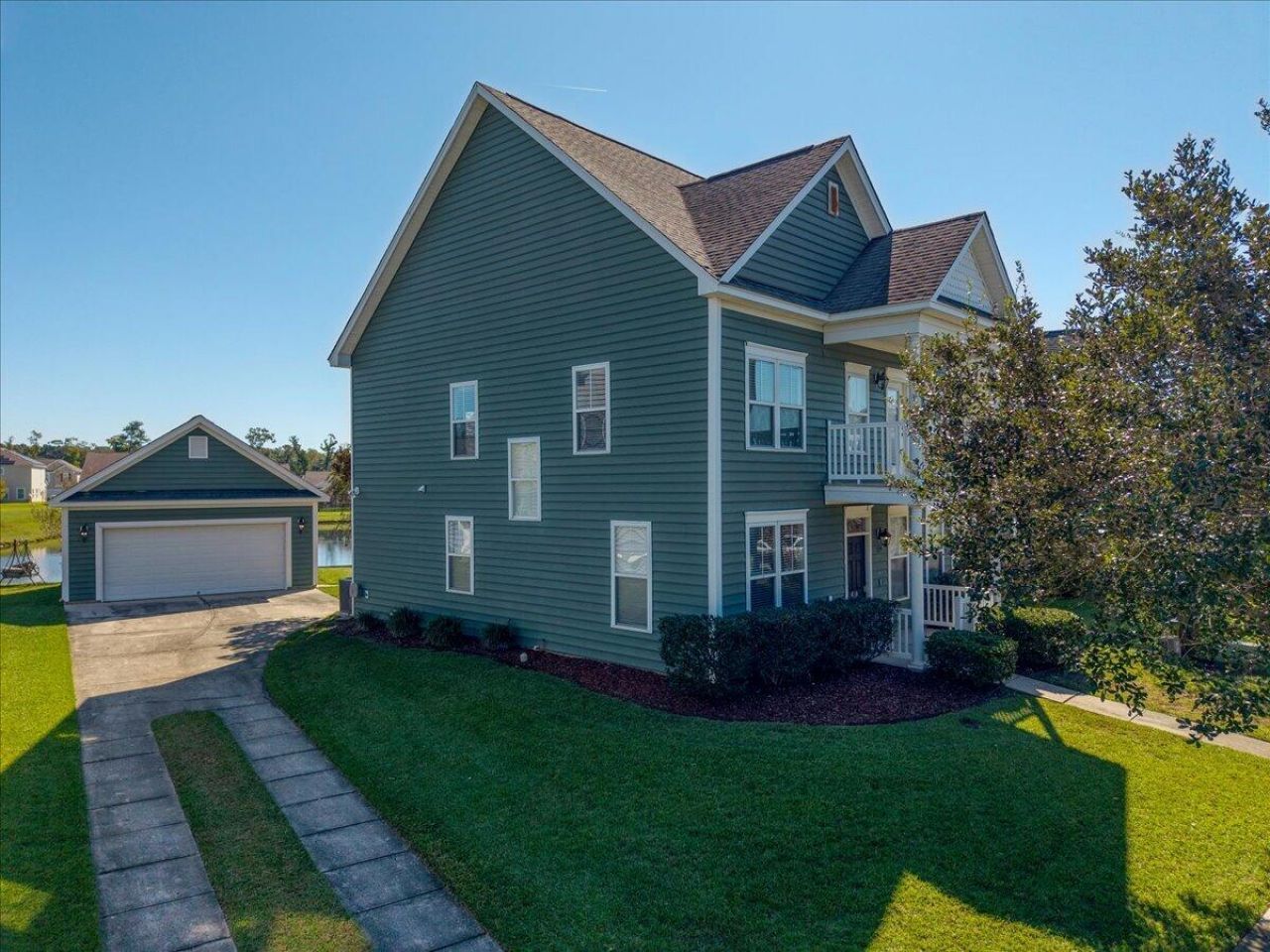 129 Gaslight Boulevard Photo 9