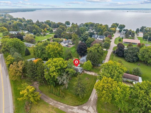 5800 ERIE STREET, Butte Des Morts, WI 54927