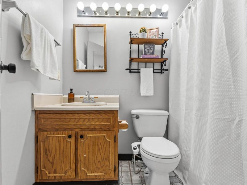 5920 Honbury Court , Dublin, OH 43017 Photo 18