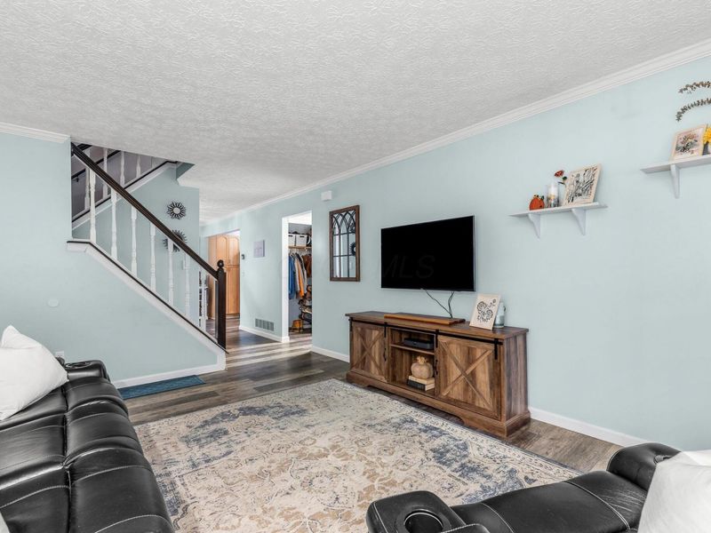 5920 Honbury Court , Dublin, OH 43017 Photo 4