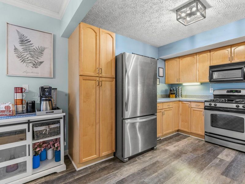 5920 Honbury Court , Dublin, OH 43017 Photo 8
