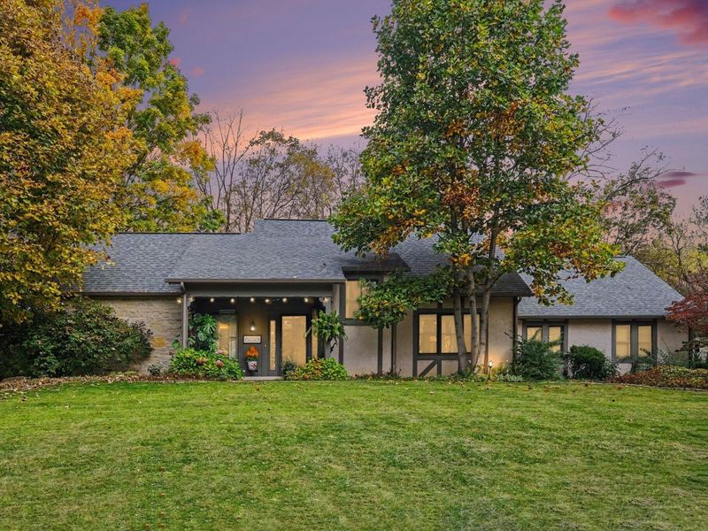 4655 Donegal Cliffs Drive, Dublin, OH 43017 Photo 1