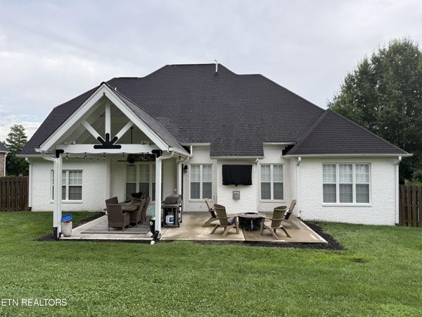3825 Holly Berry Drive, Knoxville, TN 37938