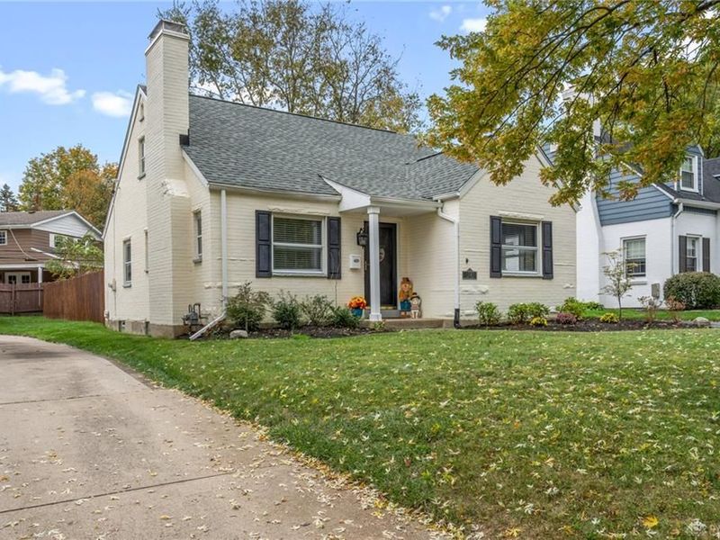114 Oak Knoll Drive, Oakwood, OH 45419 Photo 2
