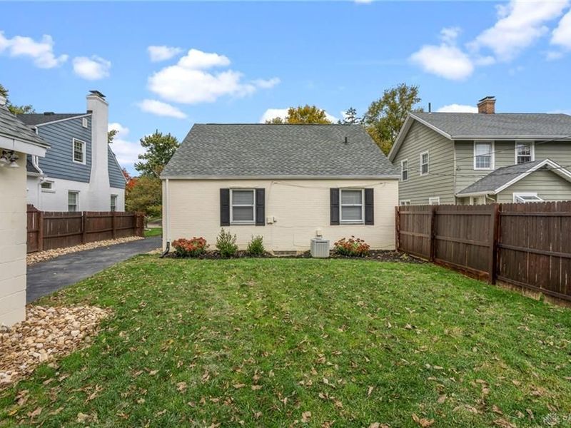 114 Oak Knoll Drive, Oakwood, OH 45419 Photo 8