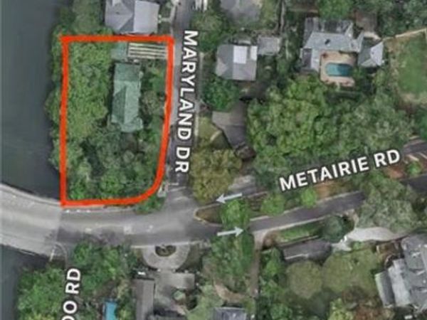 2 MARYLAND Drive, New Orleans, LA 70124