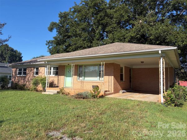 3149 Catawba Street, Claremont, NC 28610