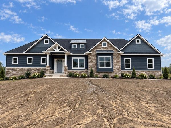 9940 White Tail Drive, Saline, MI 48176