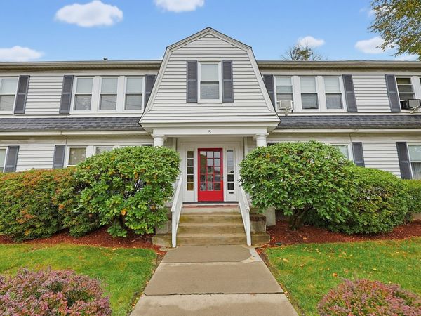 5 Walnut St, Unit 1, Framingham, MA 01702
