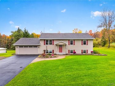 9393 Harris Road, Lee Center, NY 13363