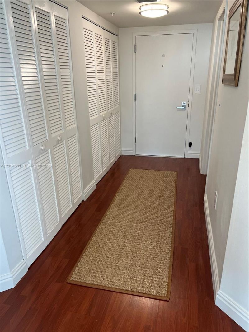 650 West Ave , Unit 2712, Miami Beach, FL 33139 Photo