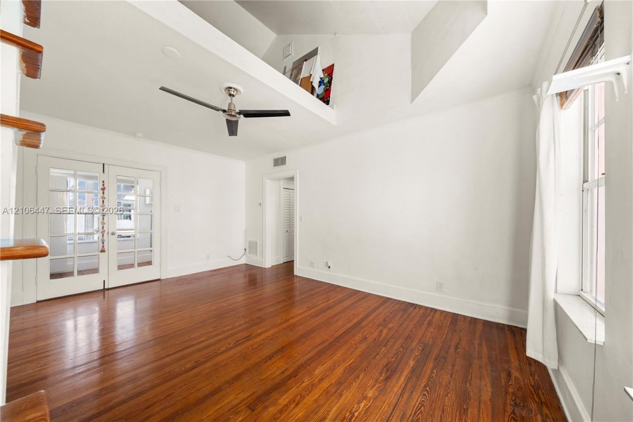 758 Meridian Ave , Unit 8, Miami Beach, FL 33139 Photo