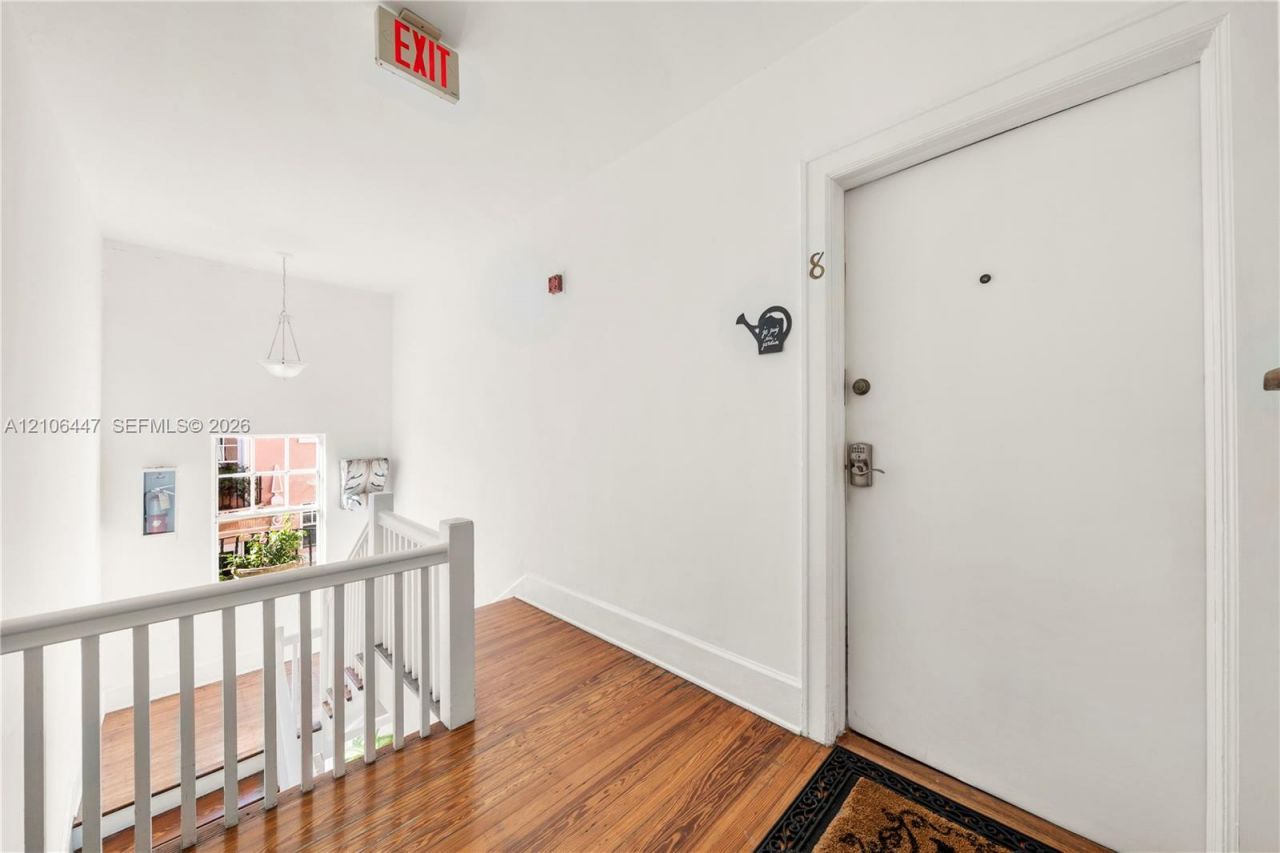 758 Meridian Ave , Unit 8, Miami Beach, FL 33139 Photo