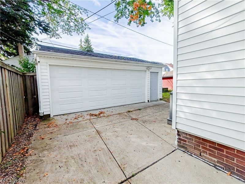 17410 E Park Drive, Cleveland, OH 44119 Photo 38