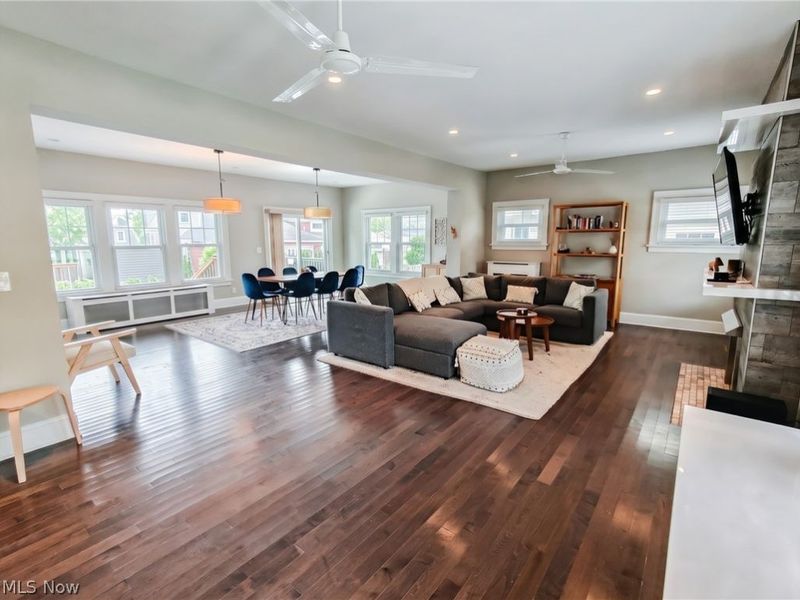17410 E Park Drive, Cleveland, OH 44119 Photo 4