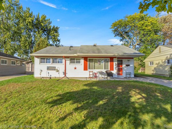 555 Lytle Place , Garden, Mi 48135