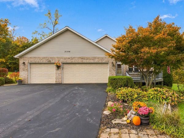 2144 Ranchwood Dr, Mansfield, OH 44903