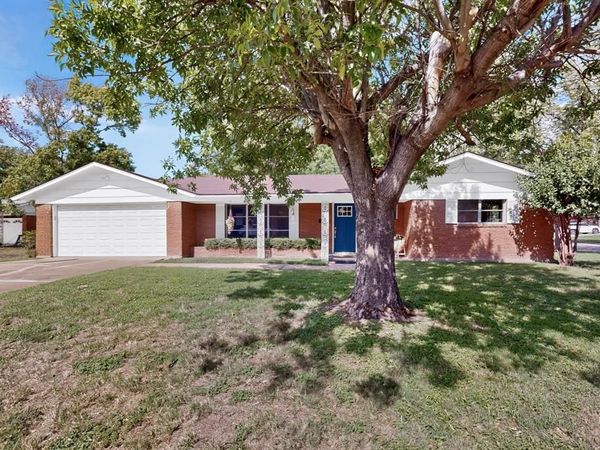 4600 Fawn Drive, Fort Worth, TX 76132